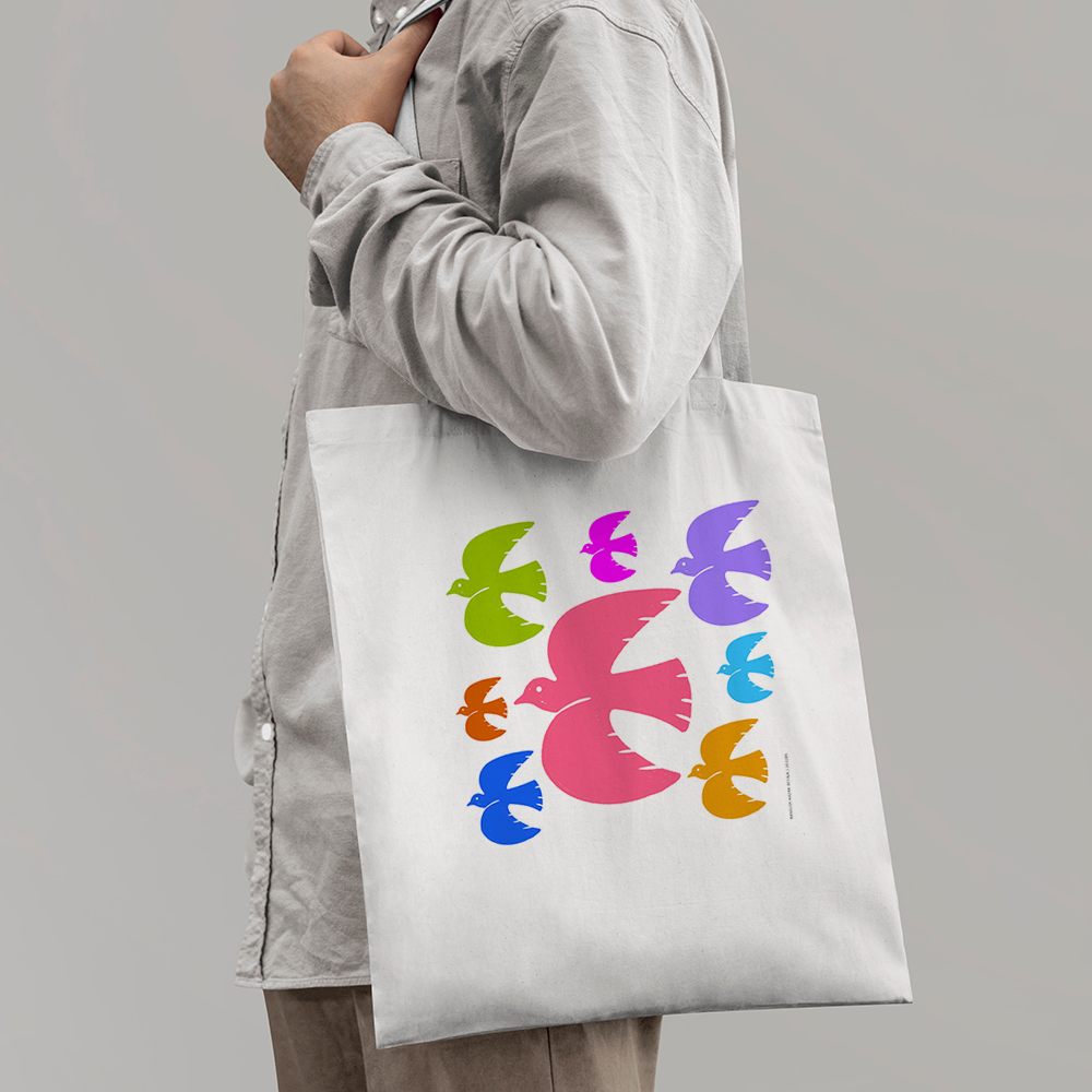 Free Flying Birds Pattern Tote Bag